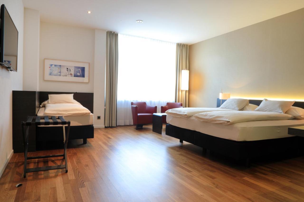 Hotel Banana City Винтертур Екстериор снимка