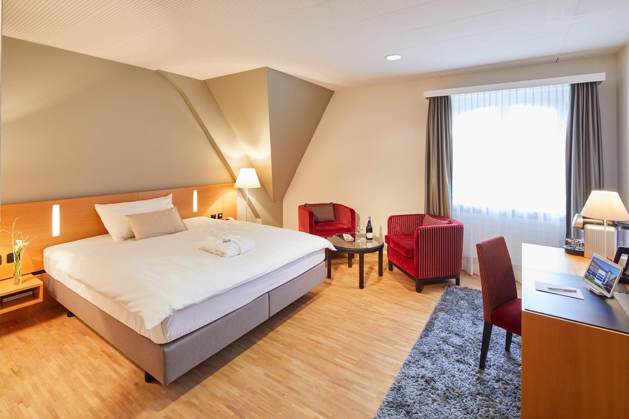 Hotel Banana City Винтертур Екстериор снимка