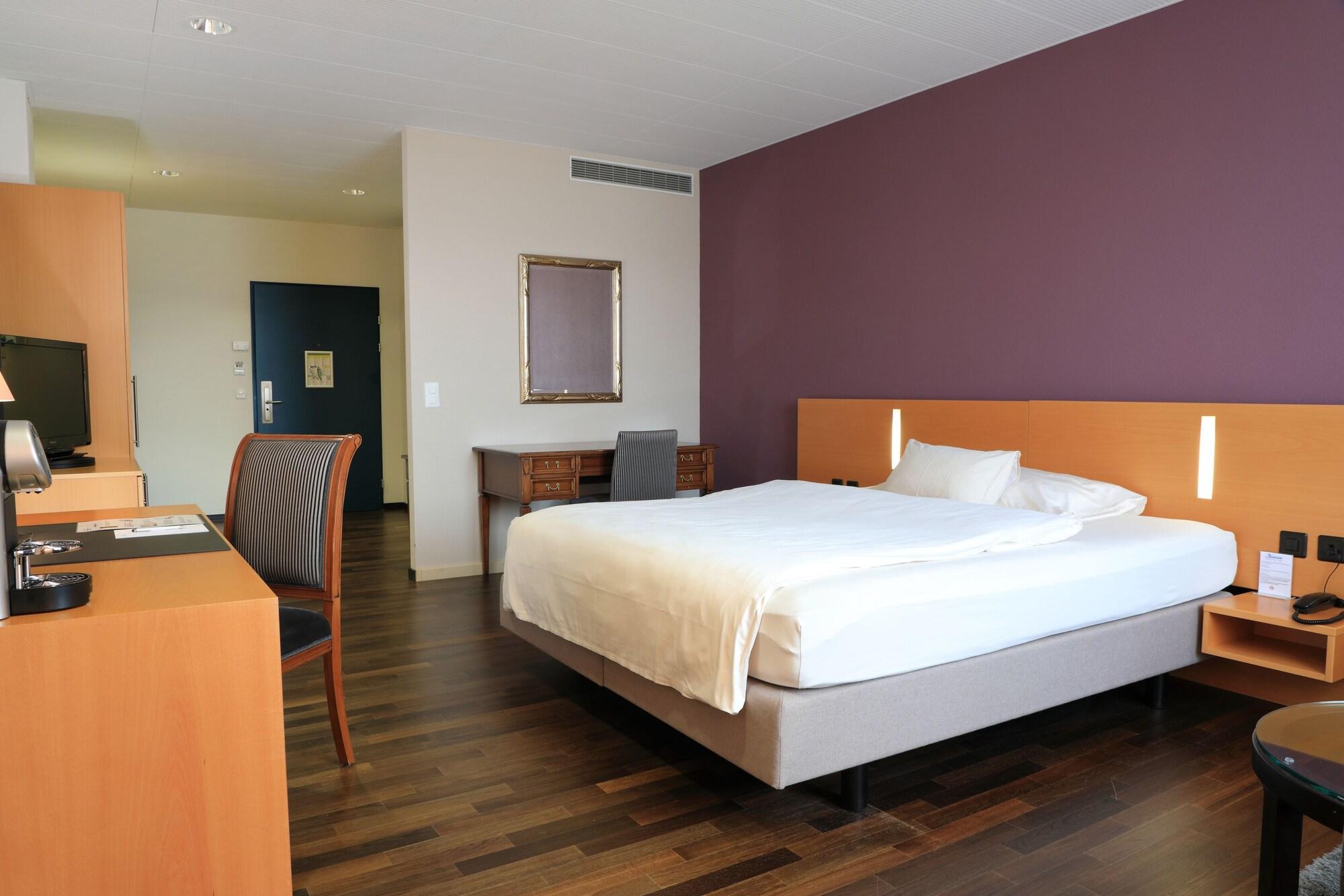 Hotel Banana City Винтертур Екстериор снимка