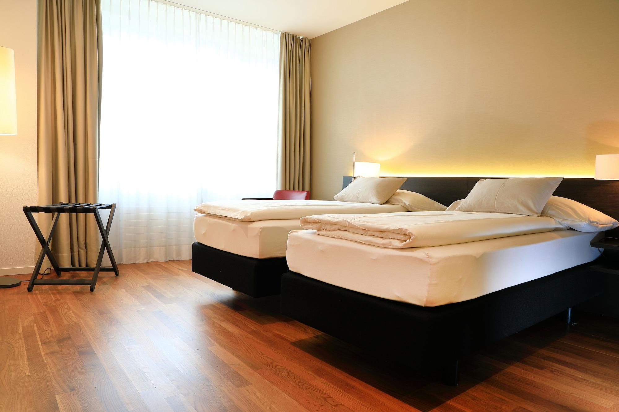 Hotel Banana City Винтертур Екстериор снимка