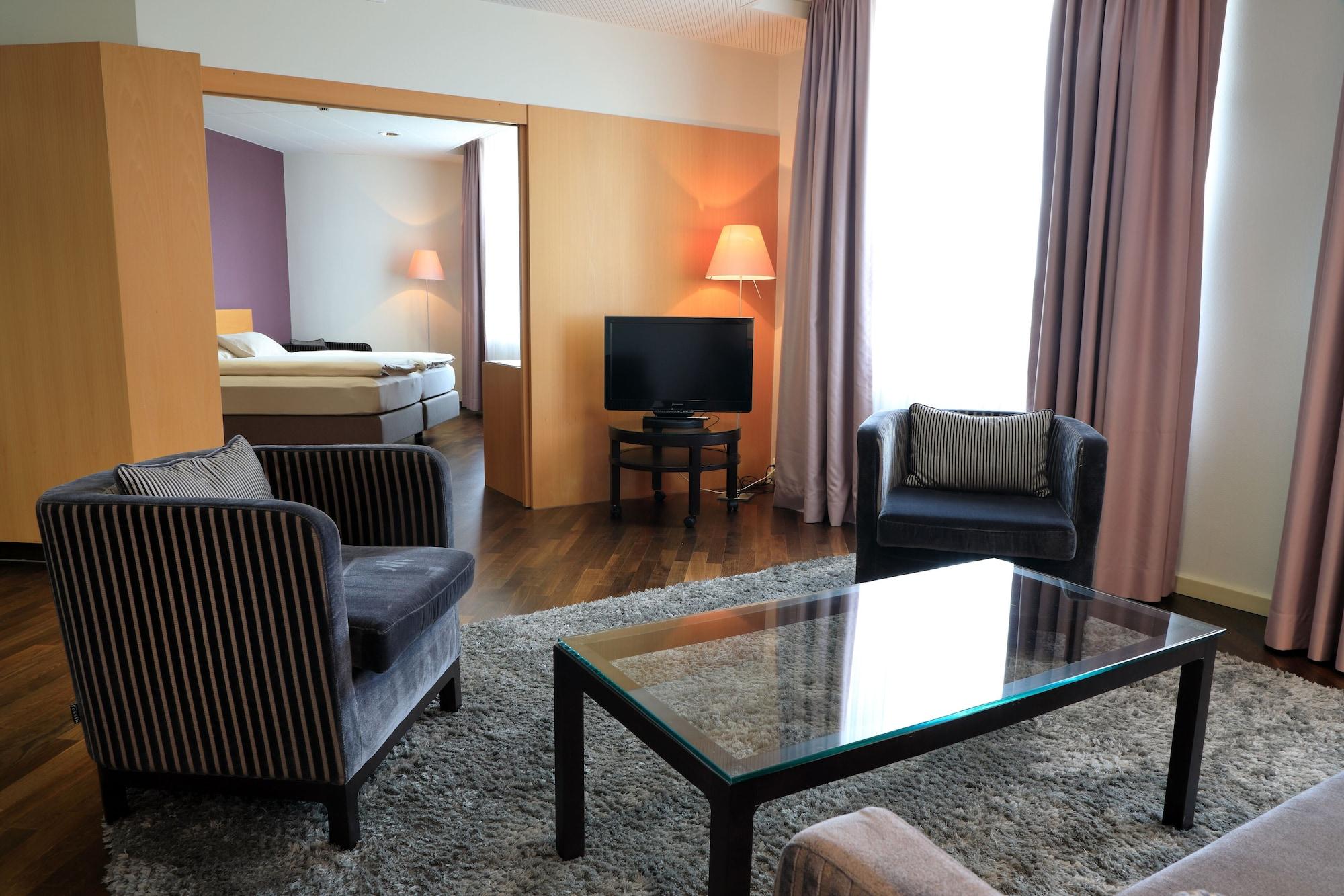Hotel Banana City Винтертур Екстериор снимка